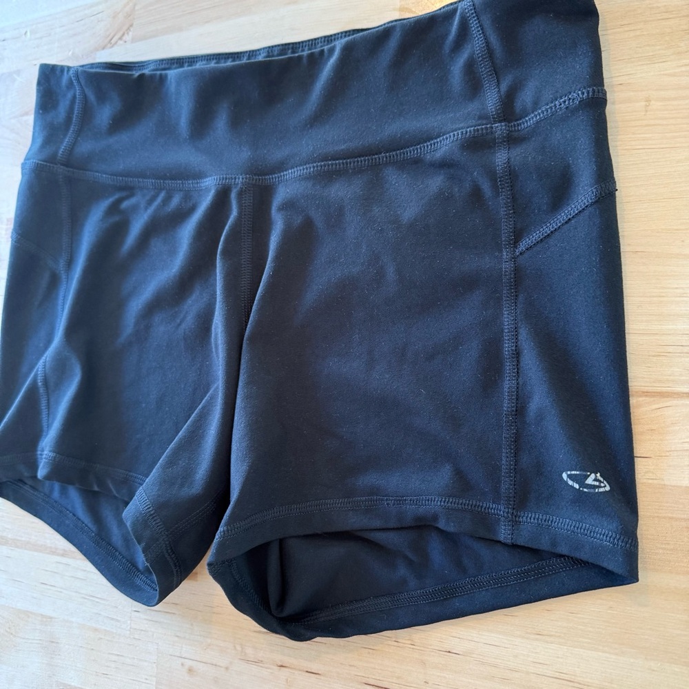 Champion‎ Women's Short Black Bike Shorts - Picture 2 of 6